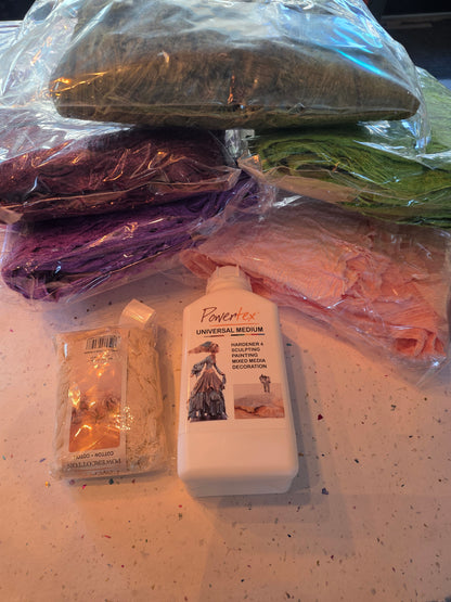 Startpakker med avslag, Skap tøffe strukturer og mix, med 1 kg. universalmedium transparang. 500 gr. Paperdeco, 100 gr av hver farge. 5 ulike. 75 gr powercotton og et stort håndlaget struktur papir.